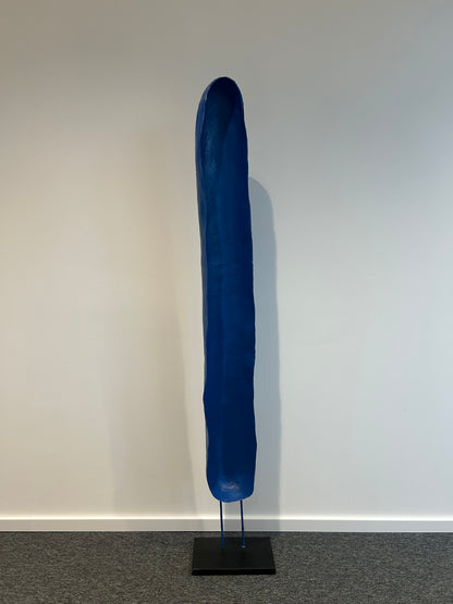 No.15. (Kada plava mala), 160 x 15 x 15cm