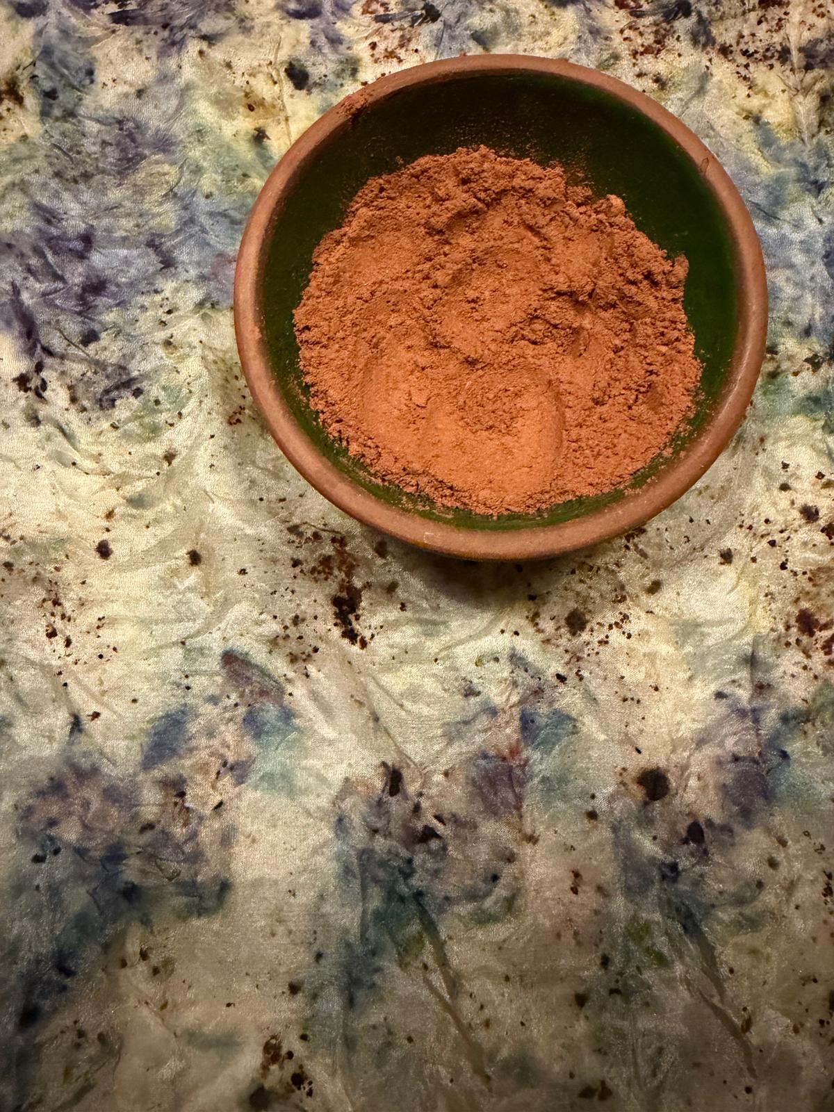 Pigment bowl on hand-dyed silk from Ana Ratković Sobota's workshop